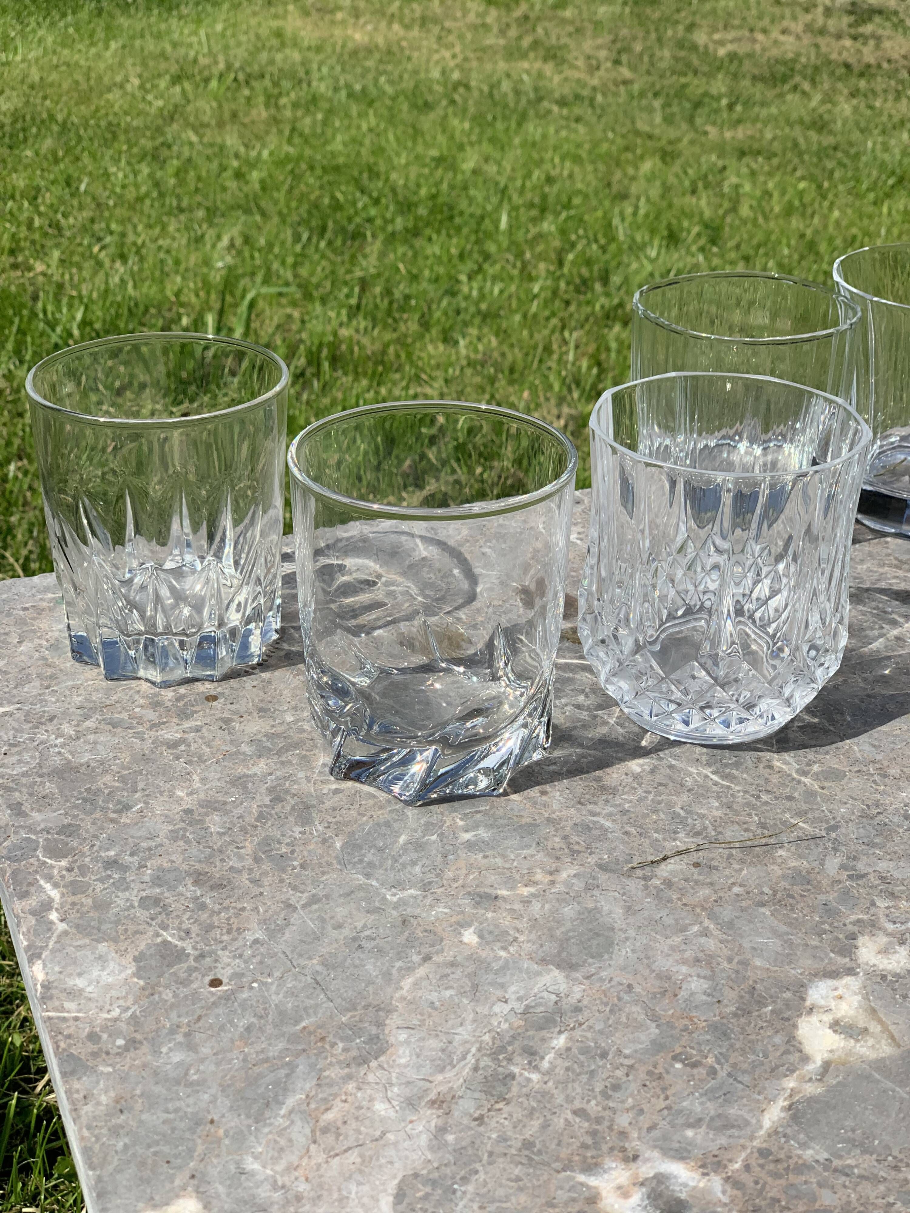 Set of 7 old whisky glasses, matching models.