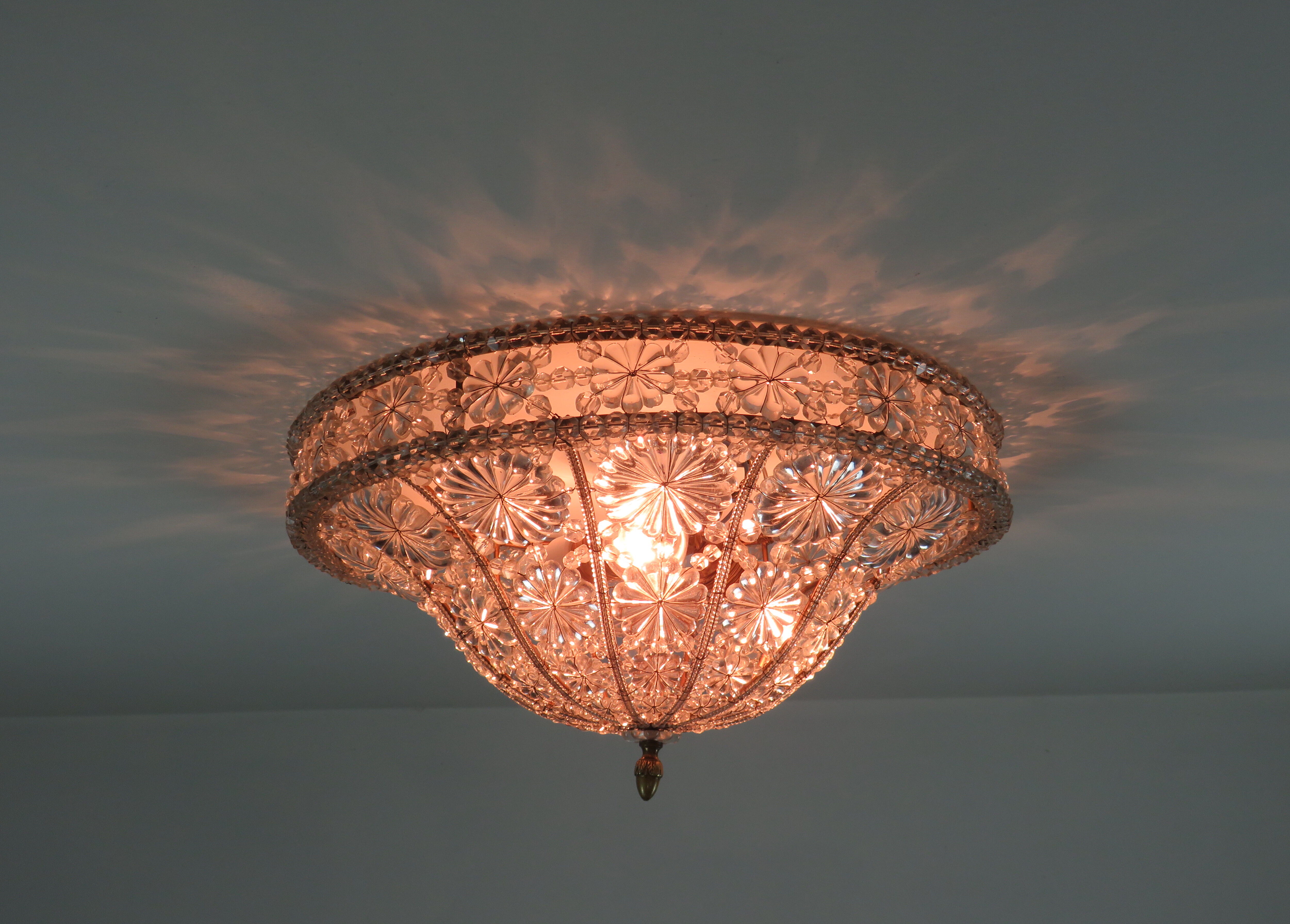 Murano's 1950s ceiling light
