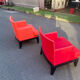 Paires des fauteuils rouge. 