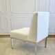 Paire de chauffeuses vintage bouclette blanche – design années 70