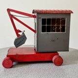 Sheet metal excavator from the French brand CIJ, first model from 1937