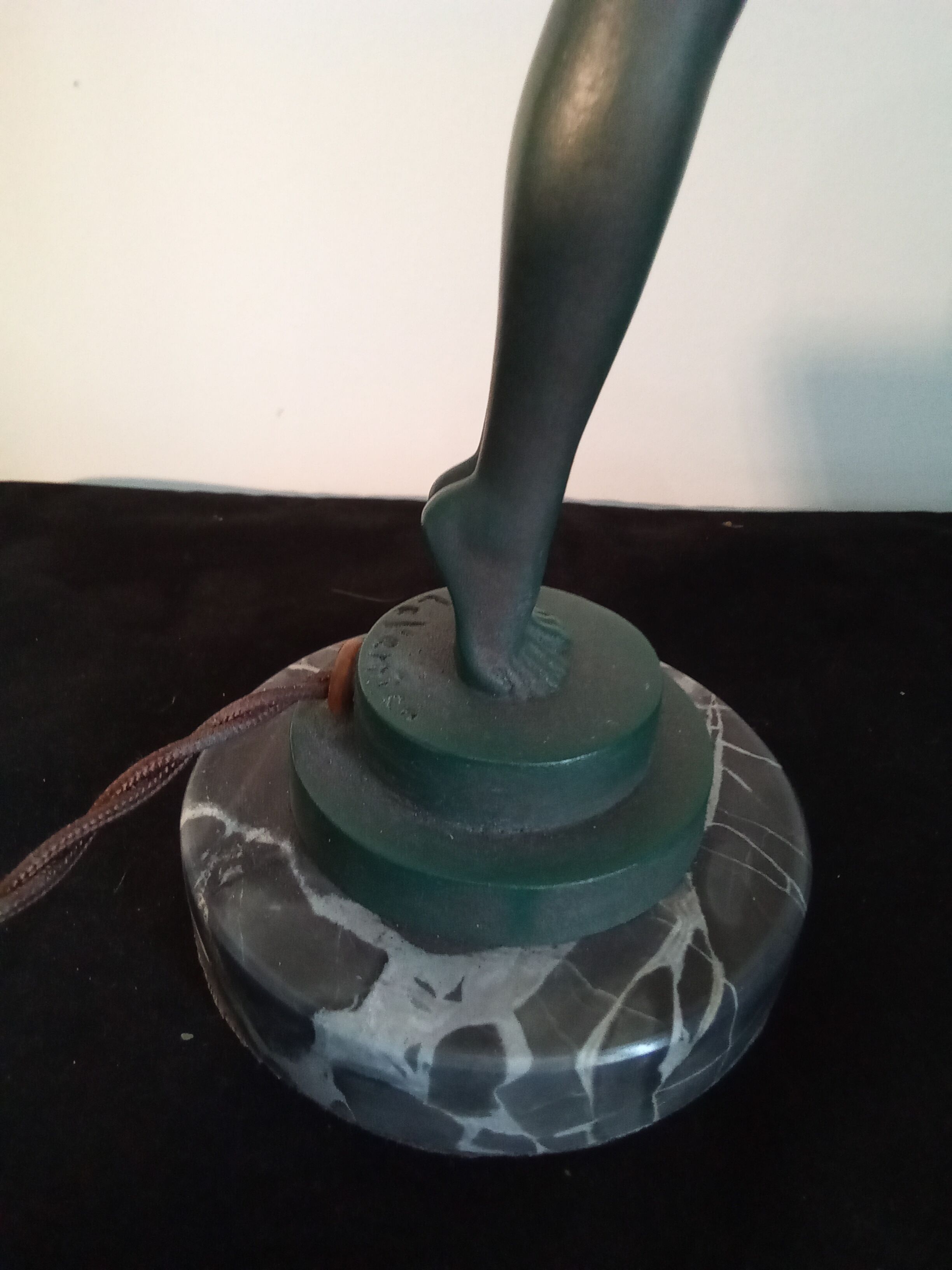 Art Deco lamp Max Le Verrier "Luminous glow " signed