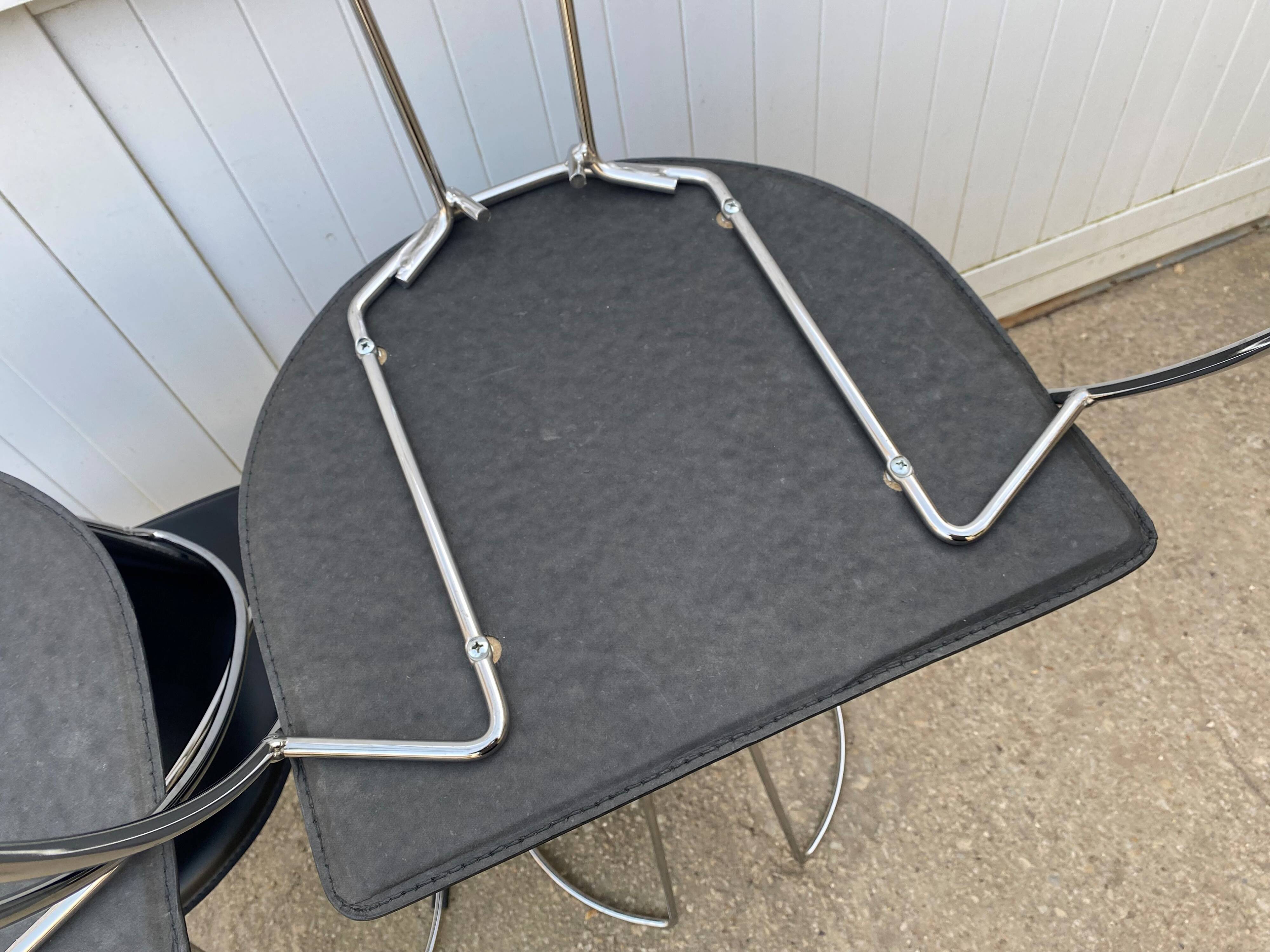 4 Linda armchairs by Arrben in black leather and chrome steel, 1980