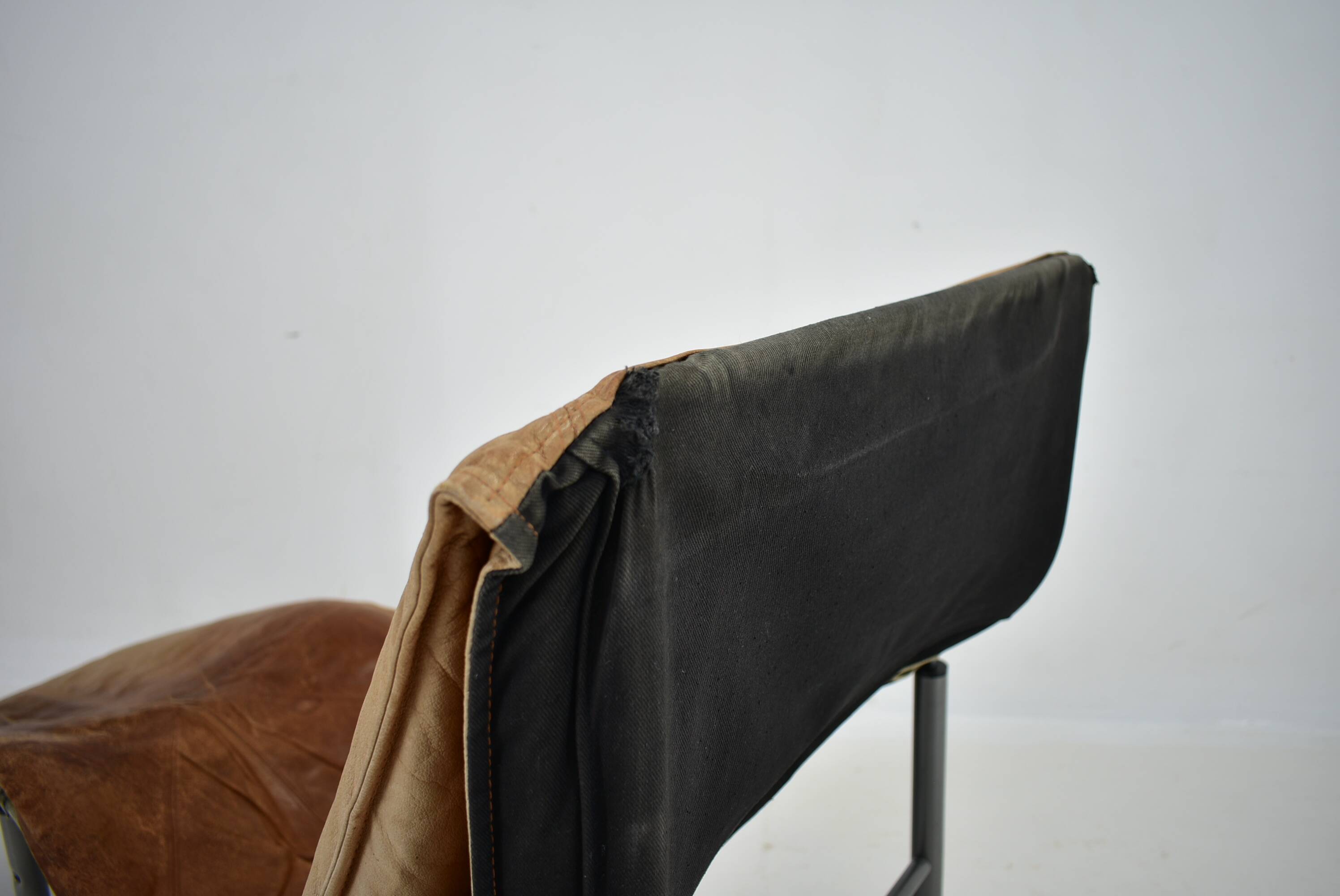 Vintage Cognac Leather Chaise Longue by Tord Bjorklund Sweden, 1970