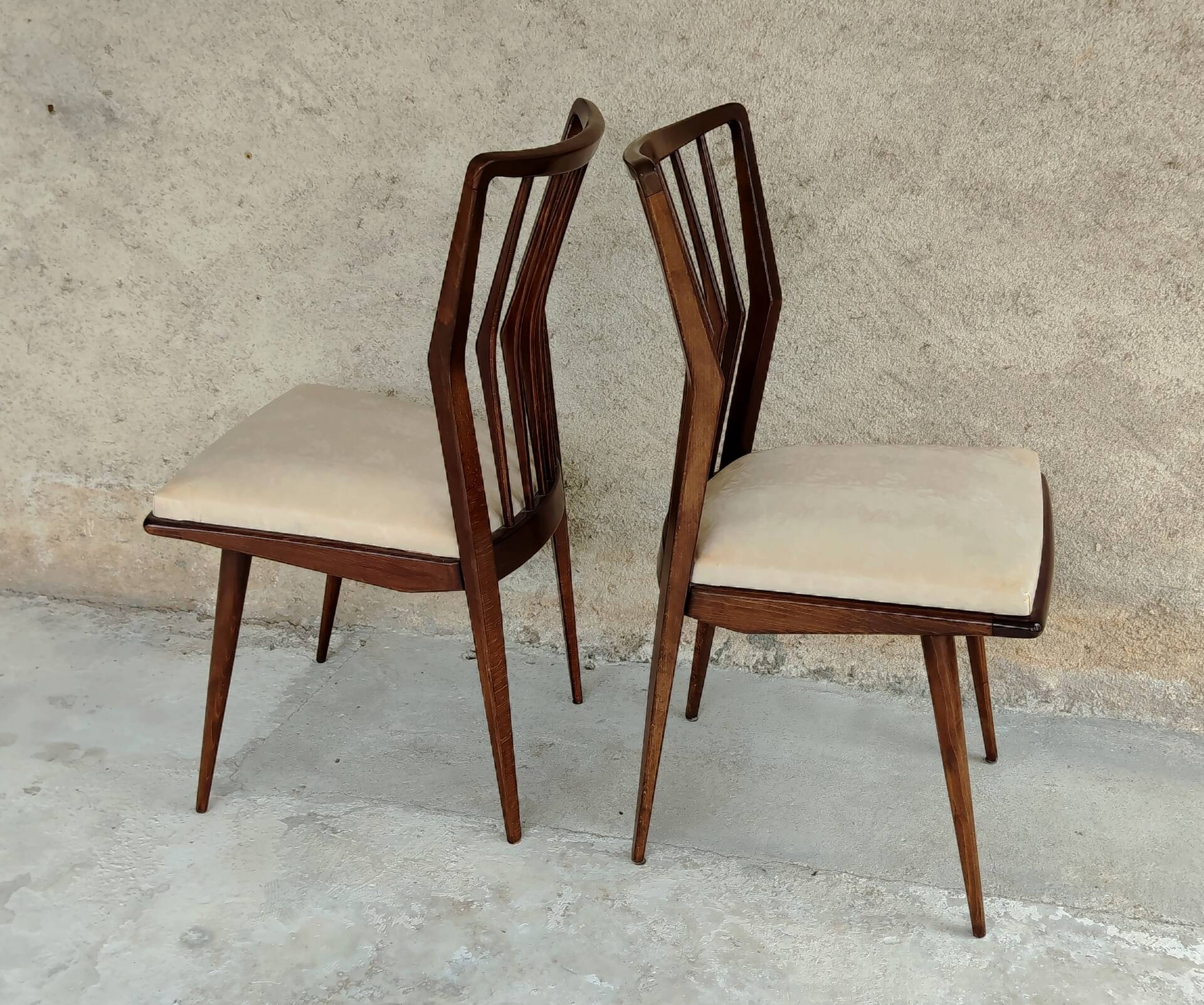 Suite de 4 chaises en bois par Maurizio Tempestini (It.) - mid.XXeme