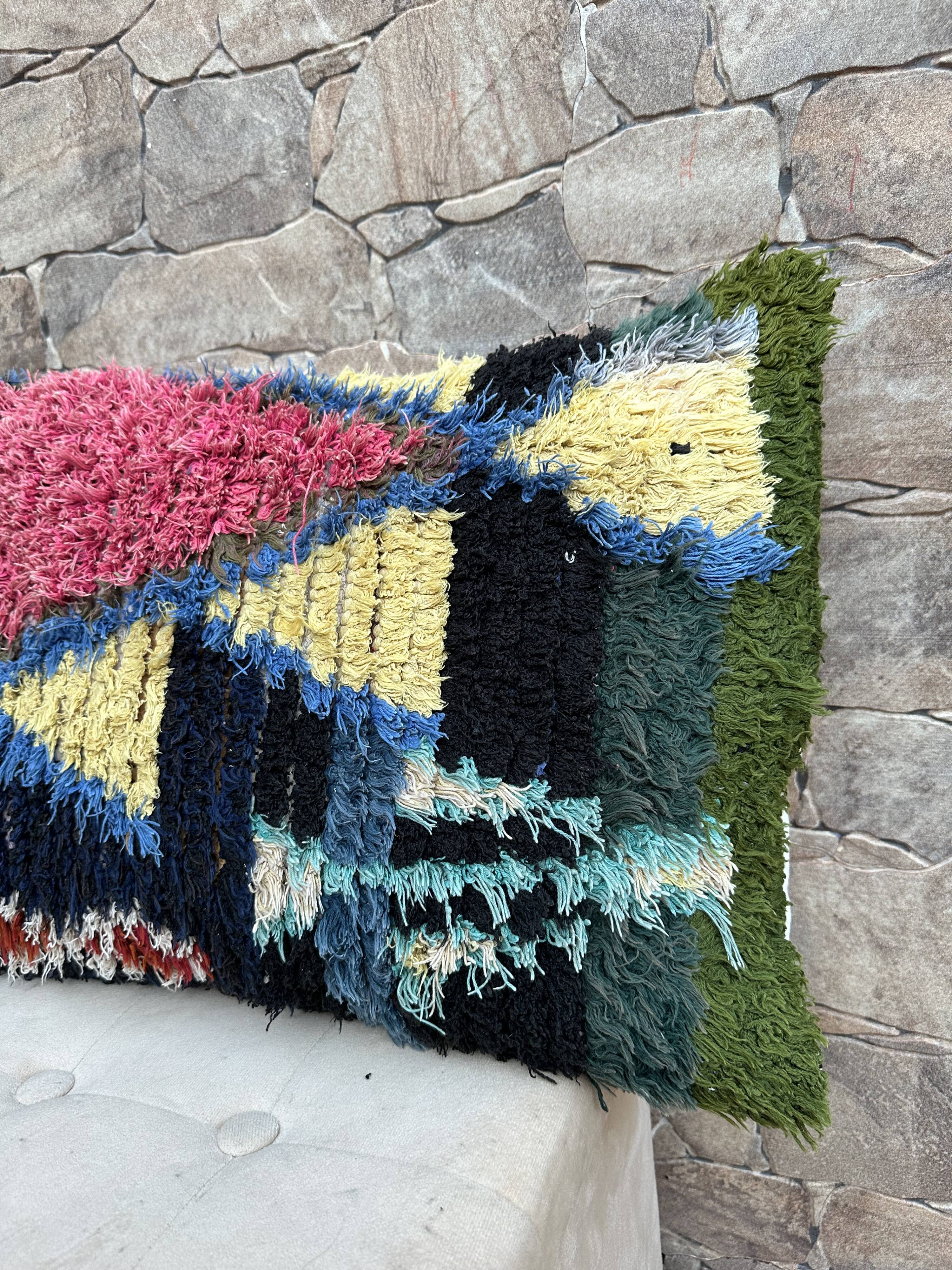 Beautiful vintage Berber Kilim cushion from Morocco