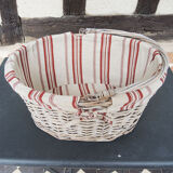 Old wicker basket brasserie since 1822