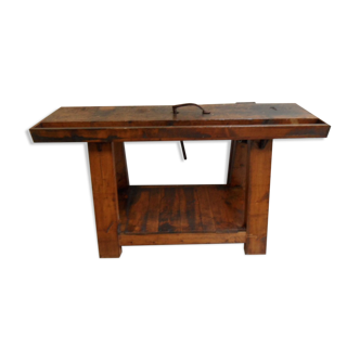 Industrial work bench