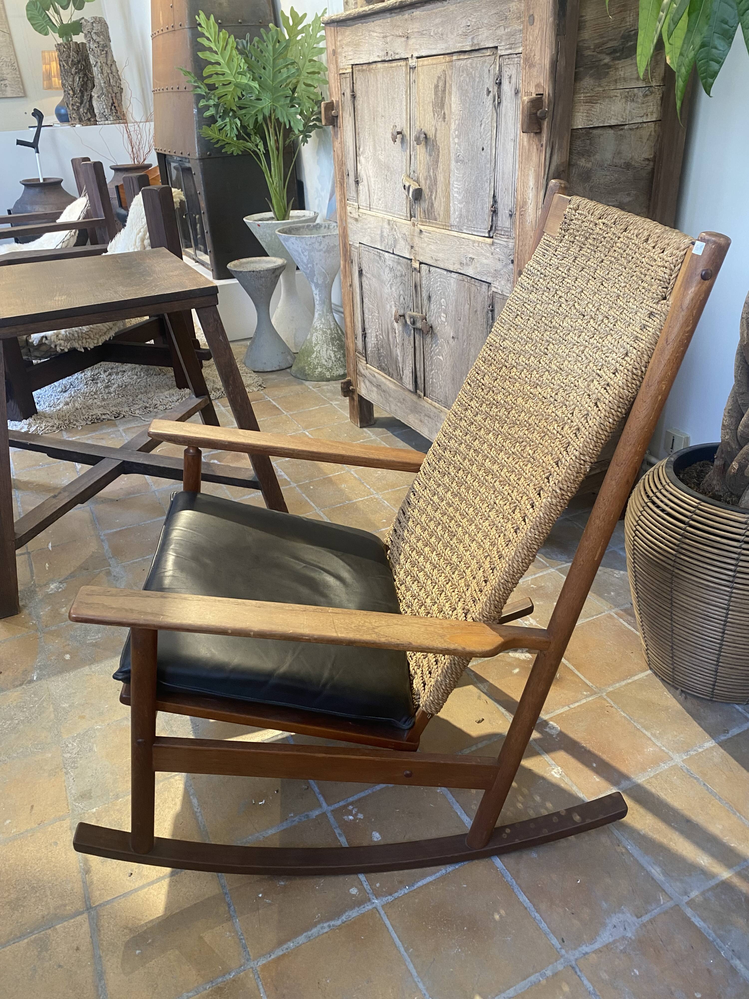 Roking chair by Hans Olsen edition Juul Kristensen 1950