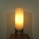 Lampe de table en plexi et métal