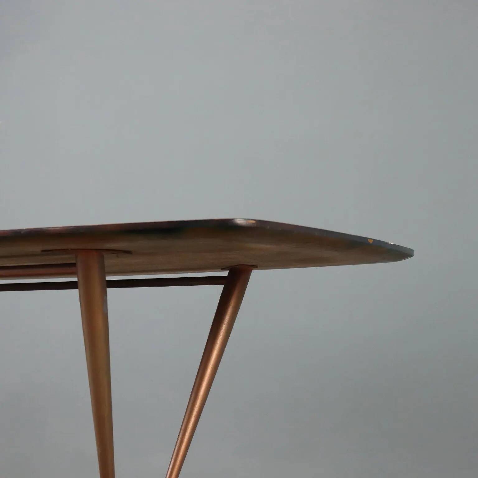 Vintage enamelled metal table, Italian design from the 1960s.