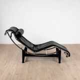 "LC4" lounge chair, Le Corbusier, Pierre Jeanneret, Charlotte Perriand, Cassina publishers