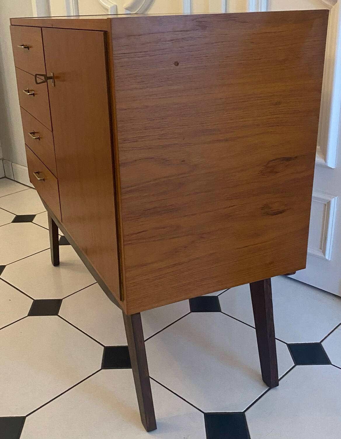 Vintage sideboard with compass feet