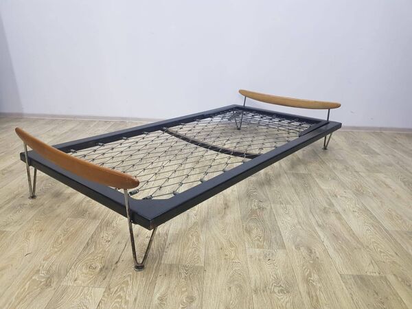 Lit, conçu par Fred Ruf pour Wohnbedarf, Suisse, années 1950.