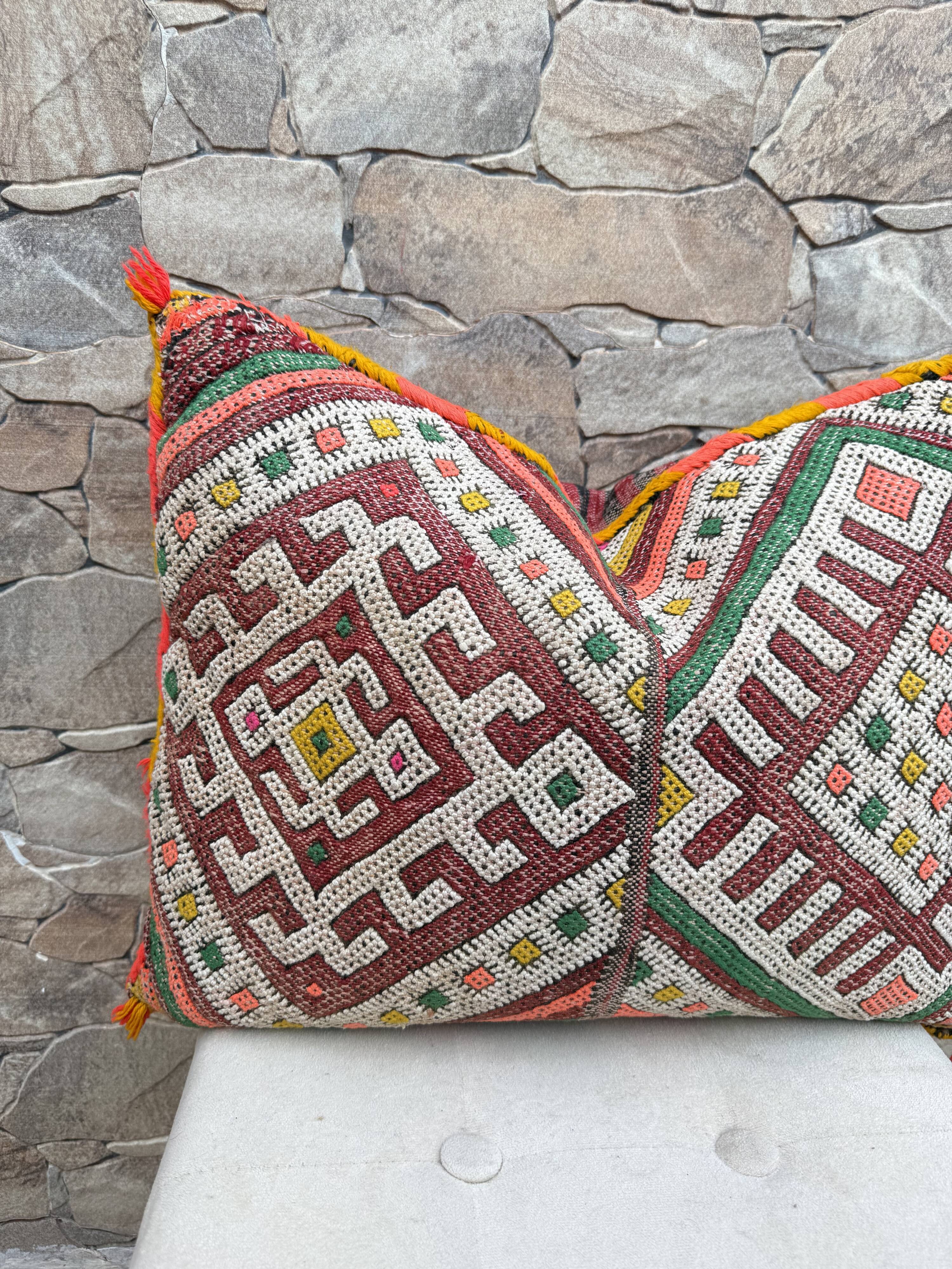 Moroccan pillowcase, Berber cushion cover, woven pillowcase