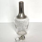 Carafe ancienne en cristal et argent massif – décor rubans et guirlande