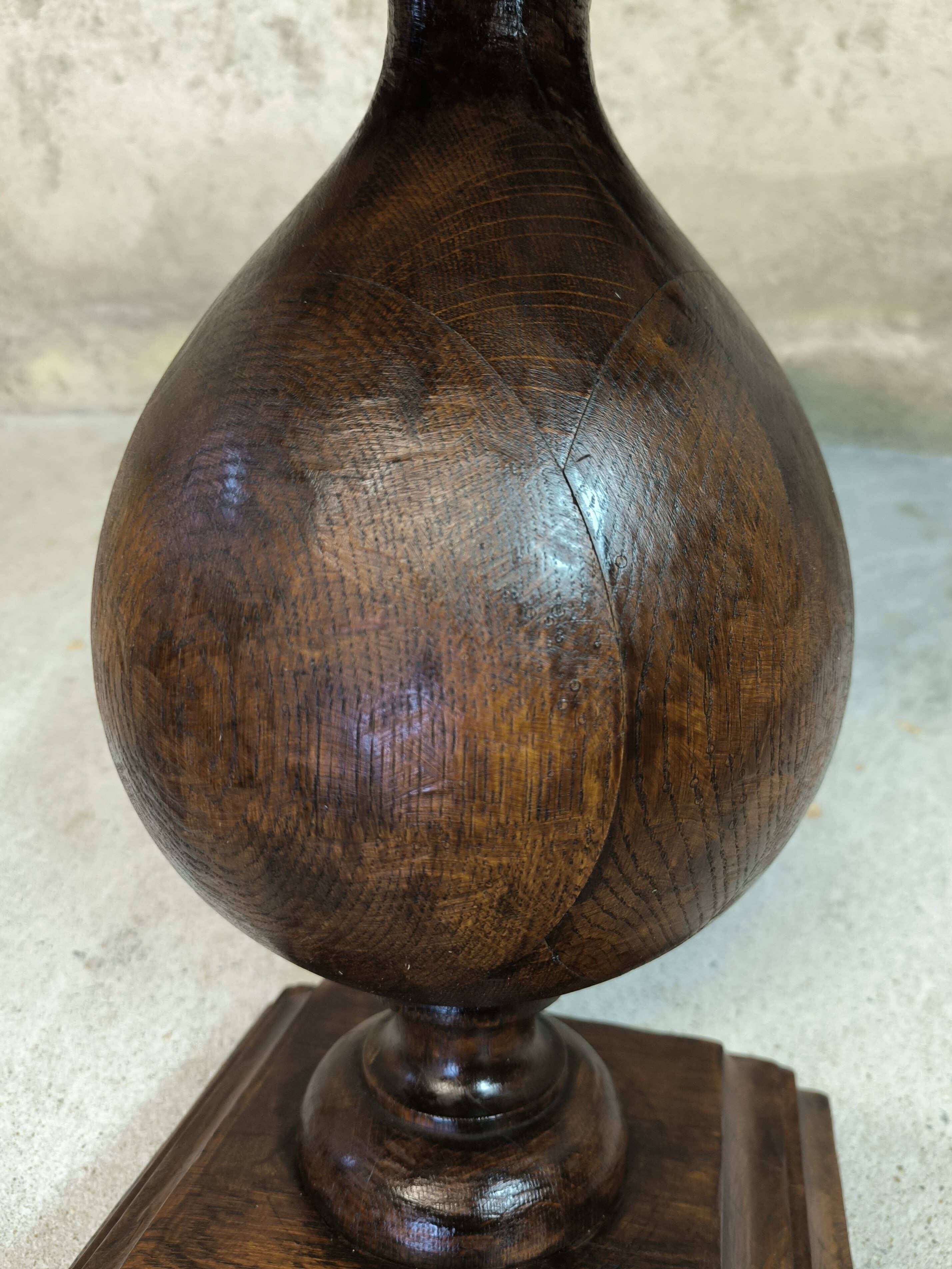 Vintage side table in solid wood