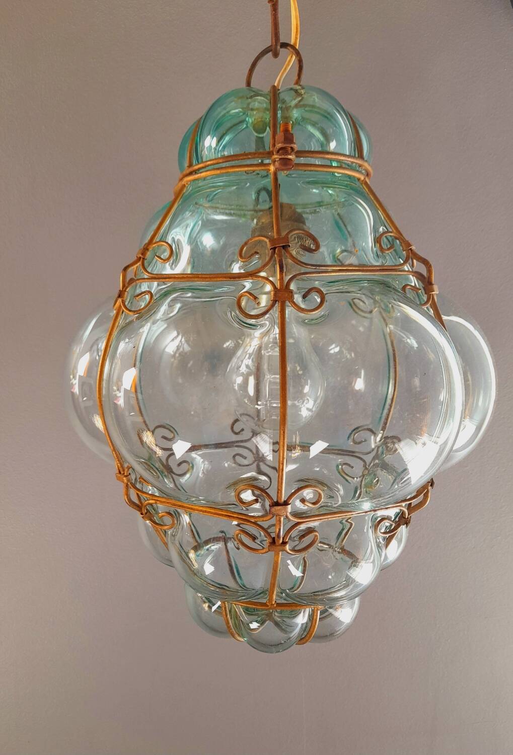 Venetian lantern in blown glass.