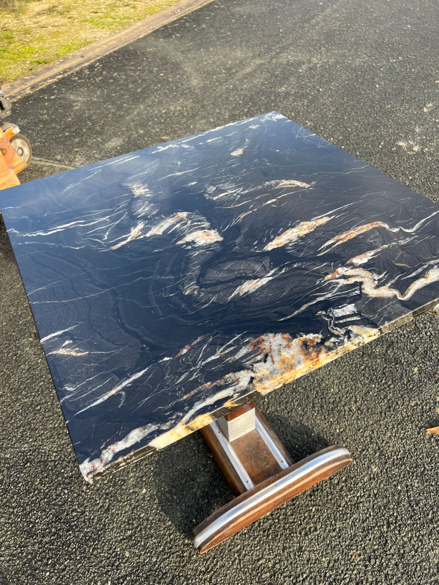Table en marbre