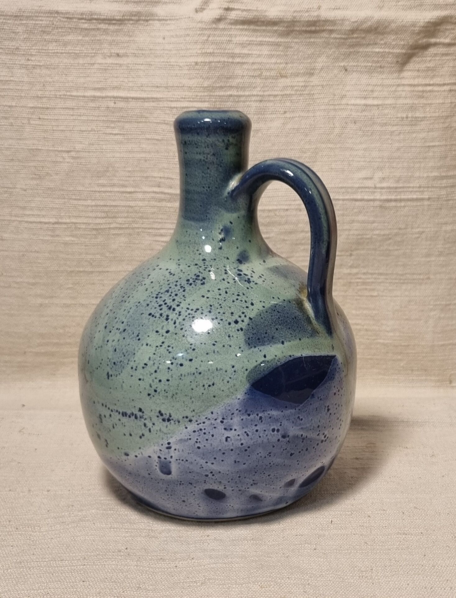 Bouteille en grès émaillé