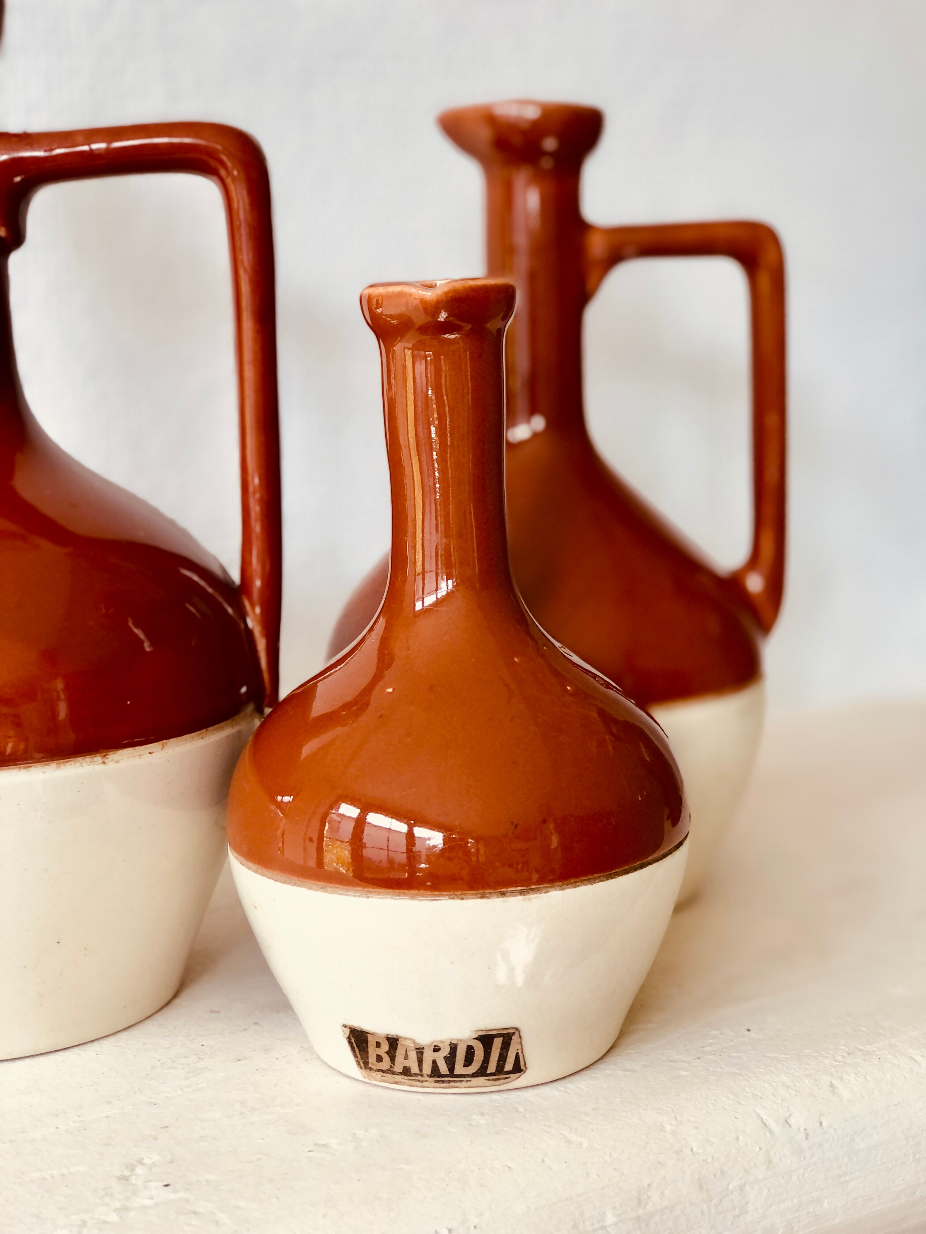 Sandstone jugs - bardinet - 60s