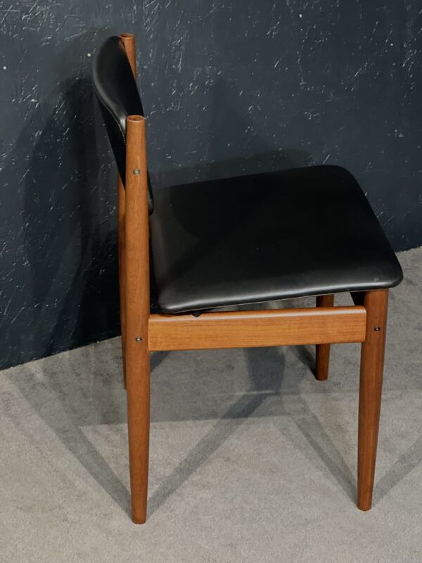 Set of 4 chairs France & Son model 197