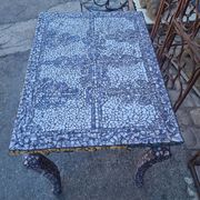 Table en mosaique picassiette