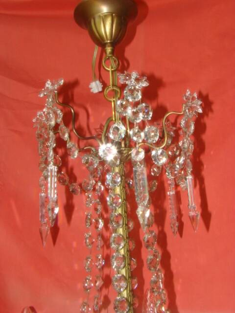 six-armed crystal chandelier from the "Napoleon III" period