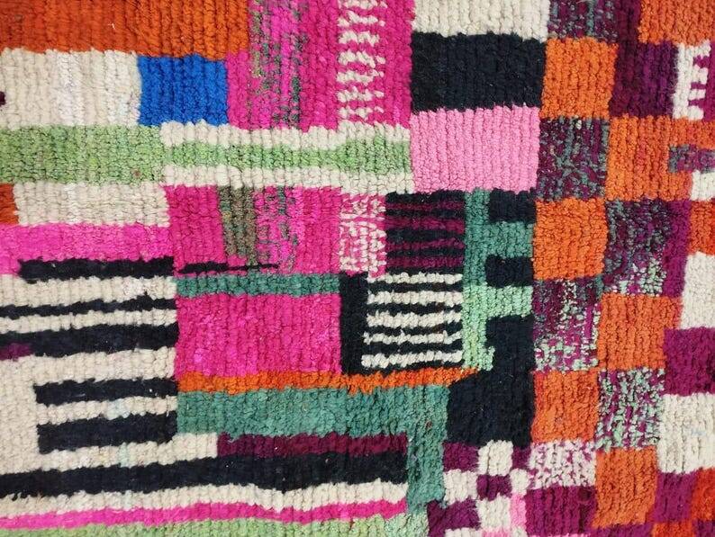 Berber Moroccan rug decorated 250cm x 150cm