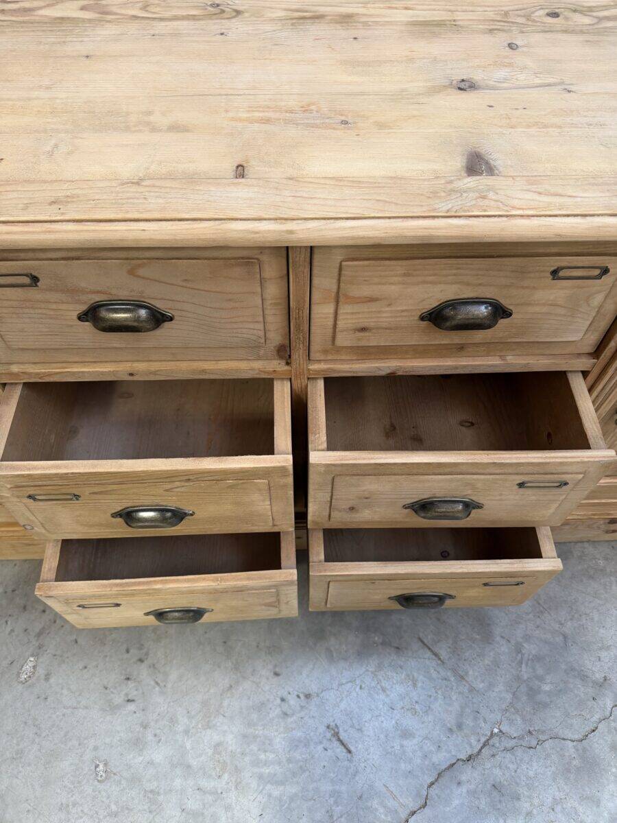 Workshop furniture made of fir.