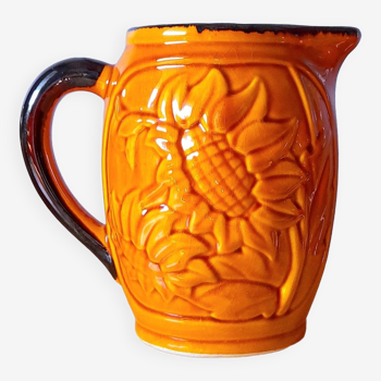 Sunflower pitcher 60s
