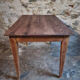 French antique table with drawer – Around 1920 – Pine top and legs.
