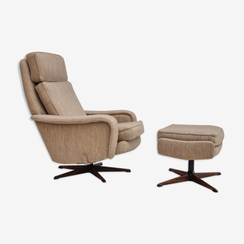 Fauteuil pivotant et son repose-pieds, laine