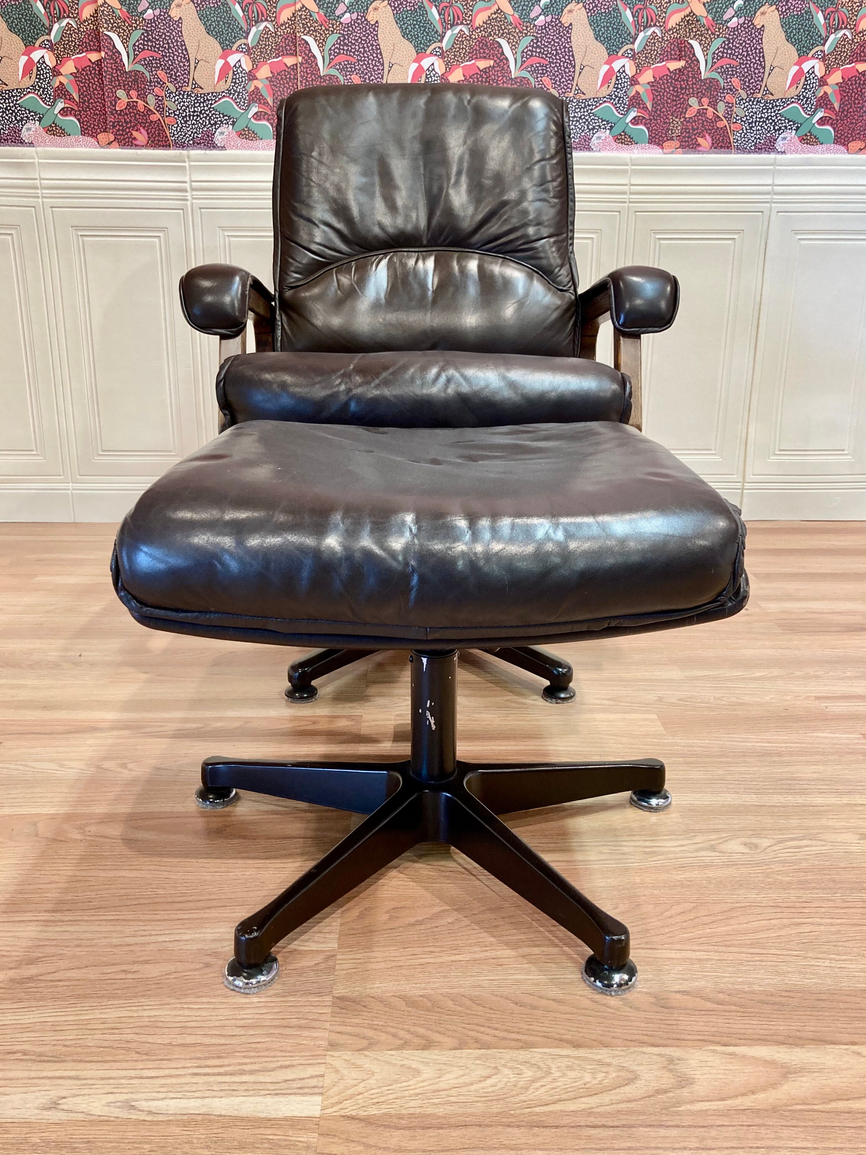 Swivel armchair and its ottoman "drabert" for "gerd lange".