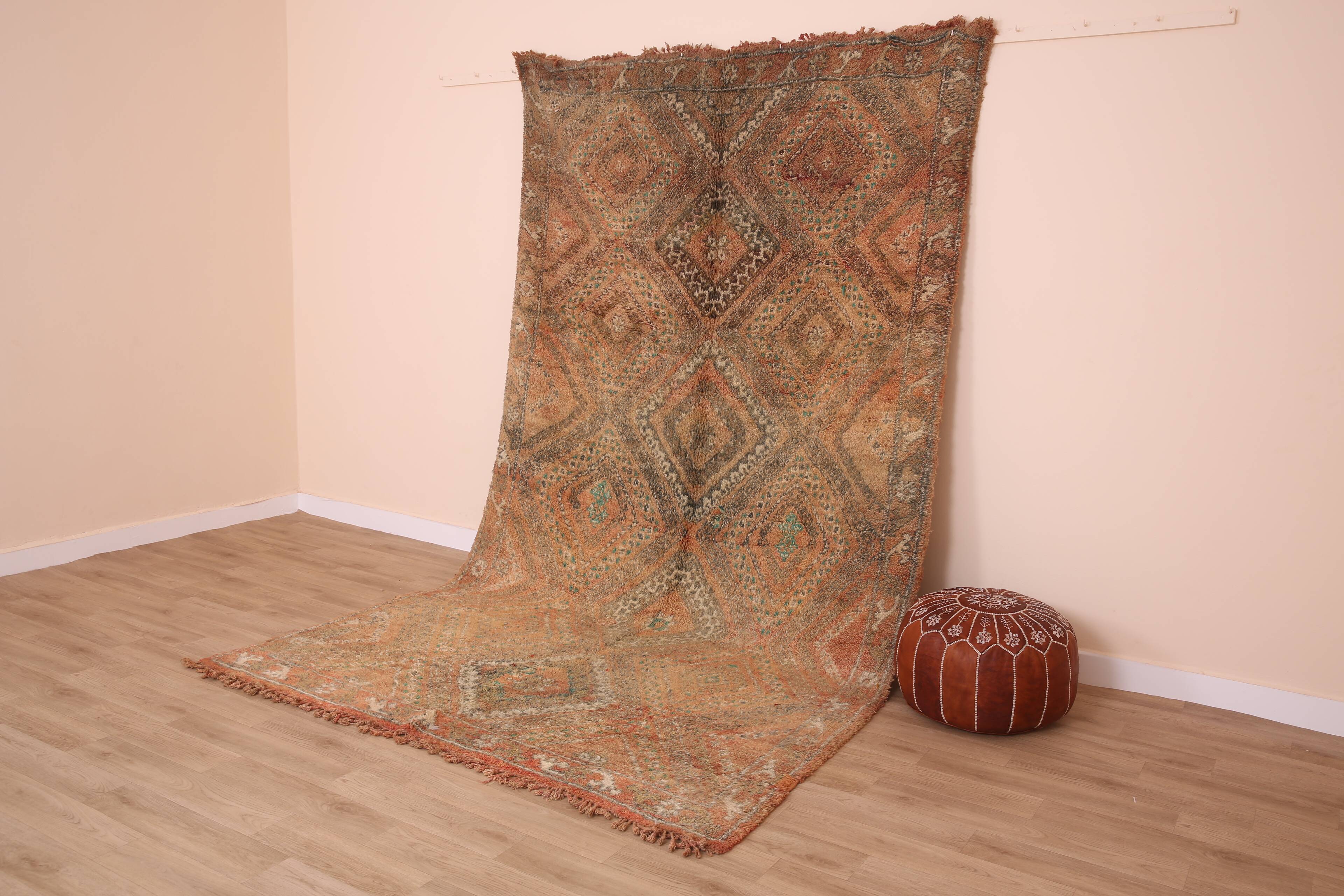 Peach Vintage Moroccan Rug 186 x 329 cm, Berber Wool Rug, Handmade Boho Rug