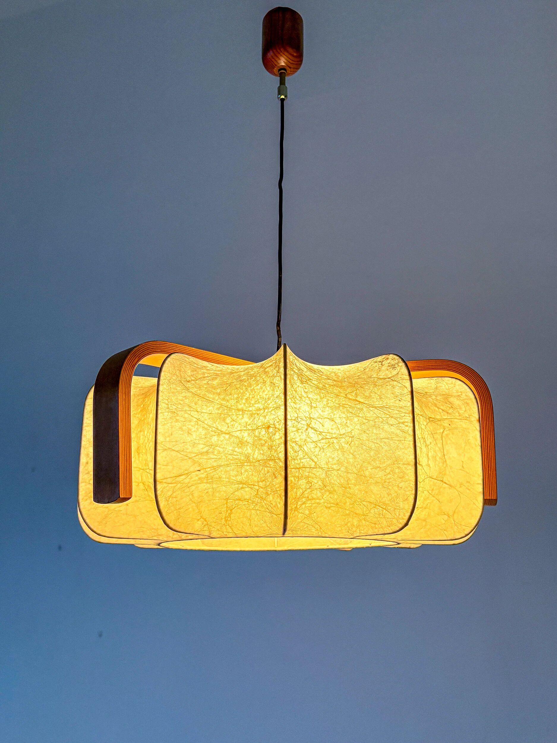 Mid-century cocoon pendant lamp, resin & pine wood, Italy, 1960s