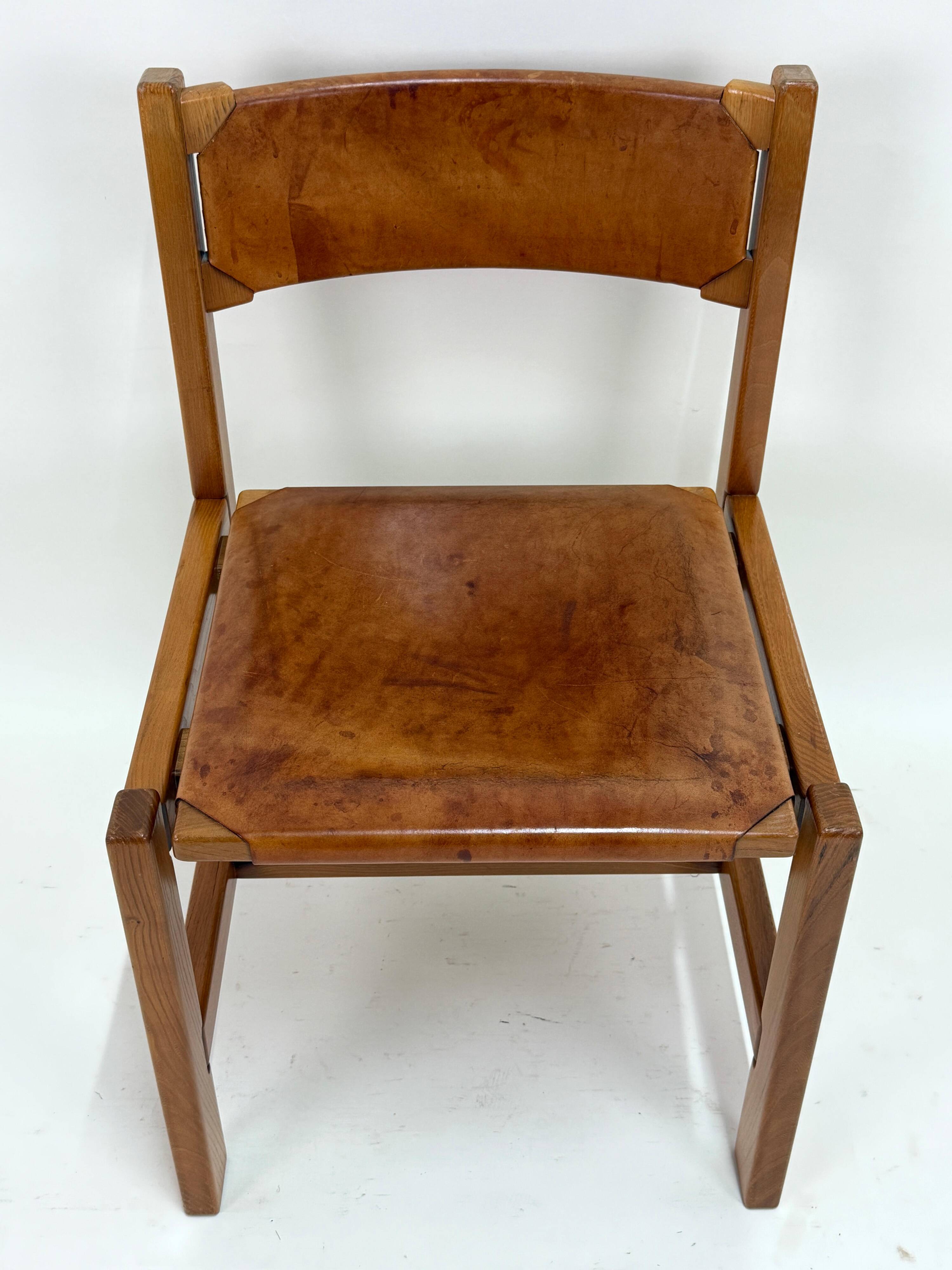 Set of 6 Maison Regain Chairs - Solid Elm and Fawn Leather - Circa 70