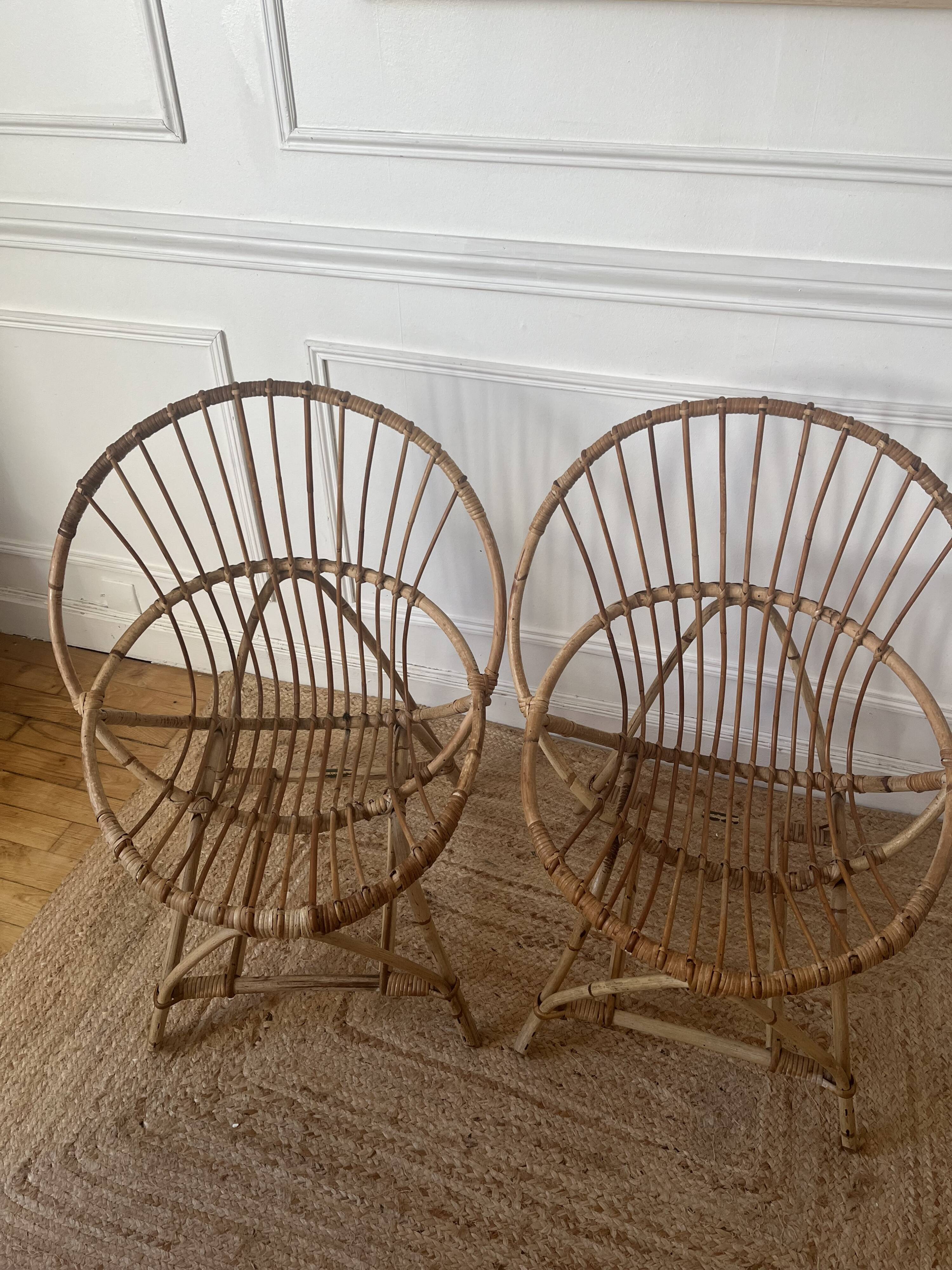 7 vintage rattan armchairs