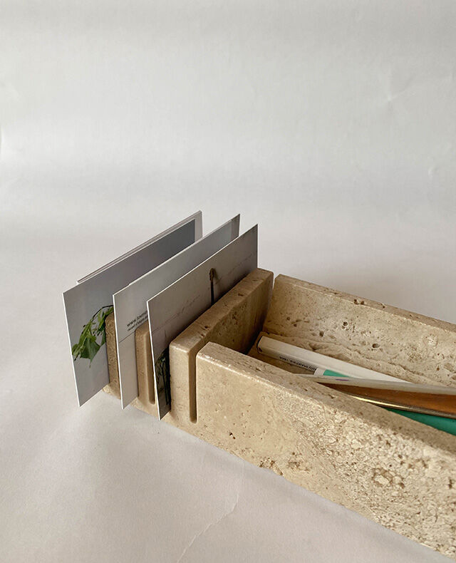 Office organizer Cerri Nestore