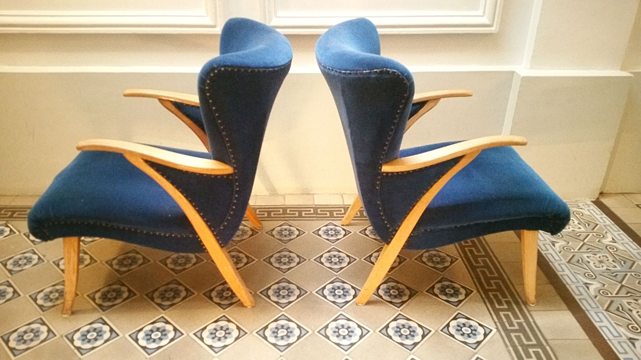 Pair of chairs Scandinavian wing stripes cocktail years 50 Blue