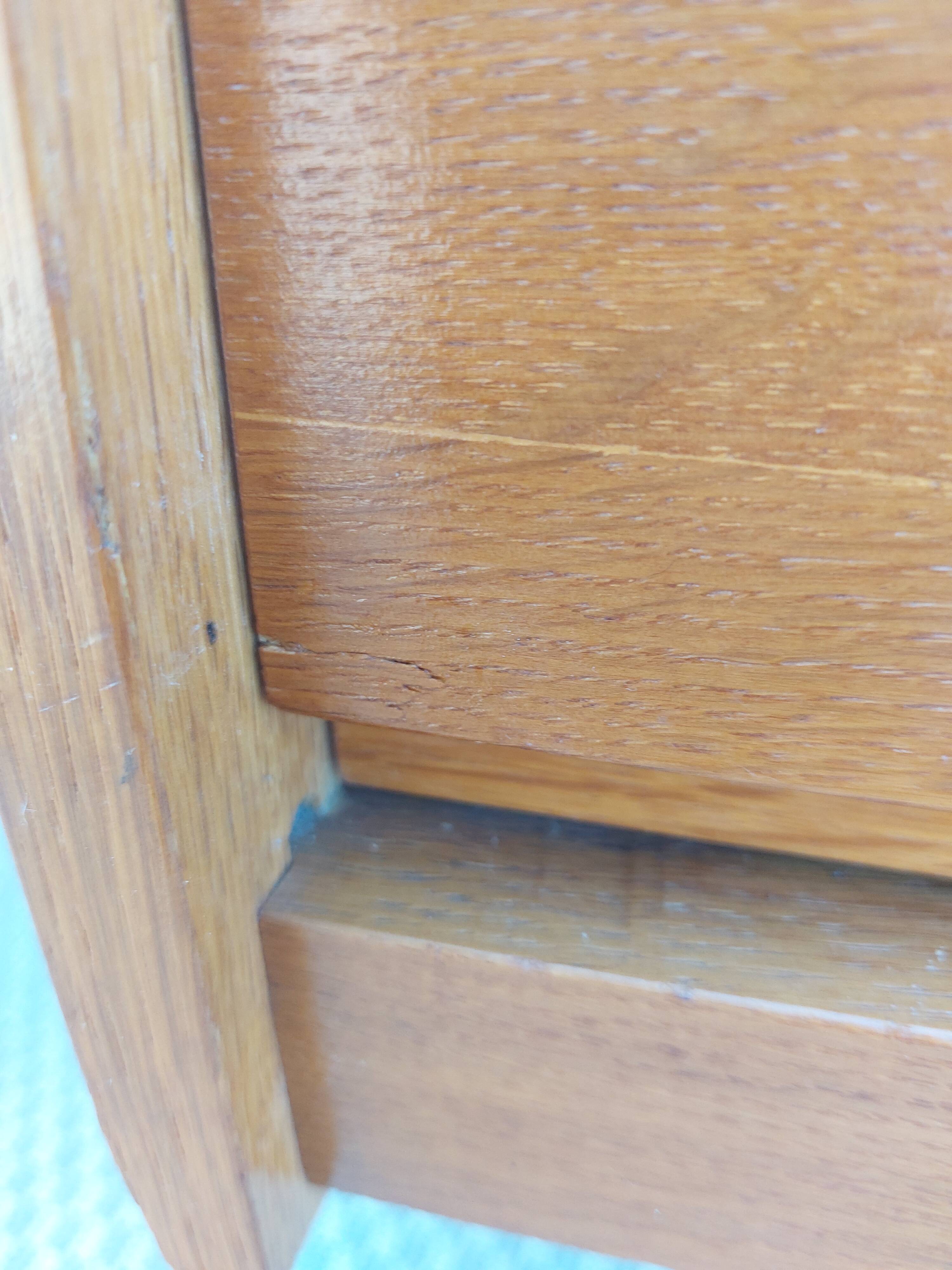 vintage chest of drawers, 60s-70s, "hidden" handles