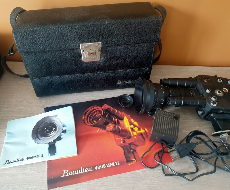 Camera Beaulieu 4008 ZM II - In his bag - 1970