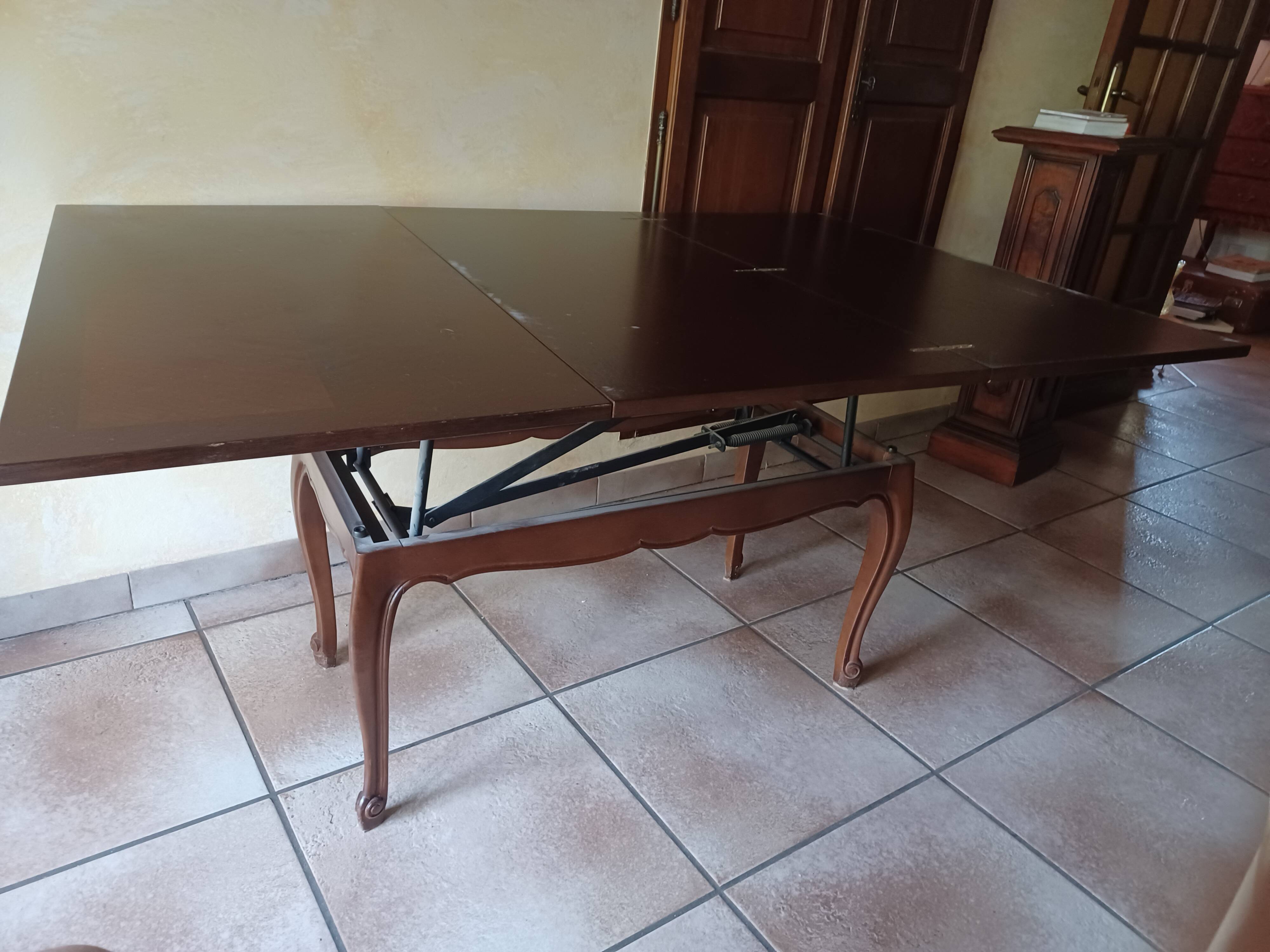 Table salon