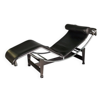 Chaise longue Cassina Charlotte Perriand Le Corbusier Pierre Jeanneret