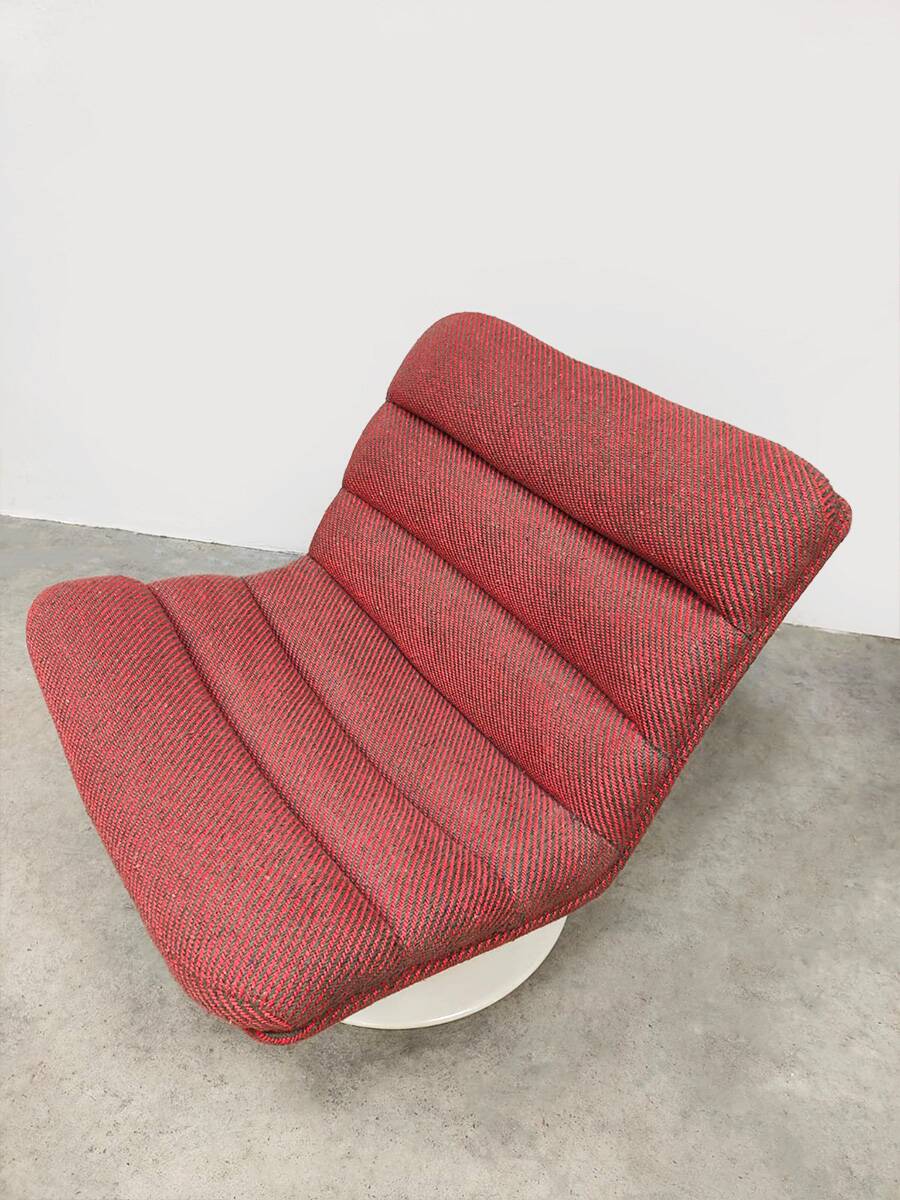 Vintage Dutch design swivel chair &amp; ottoman G. Harcourt Artifort F978
