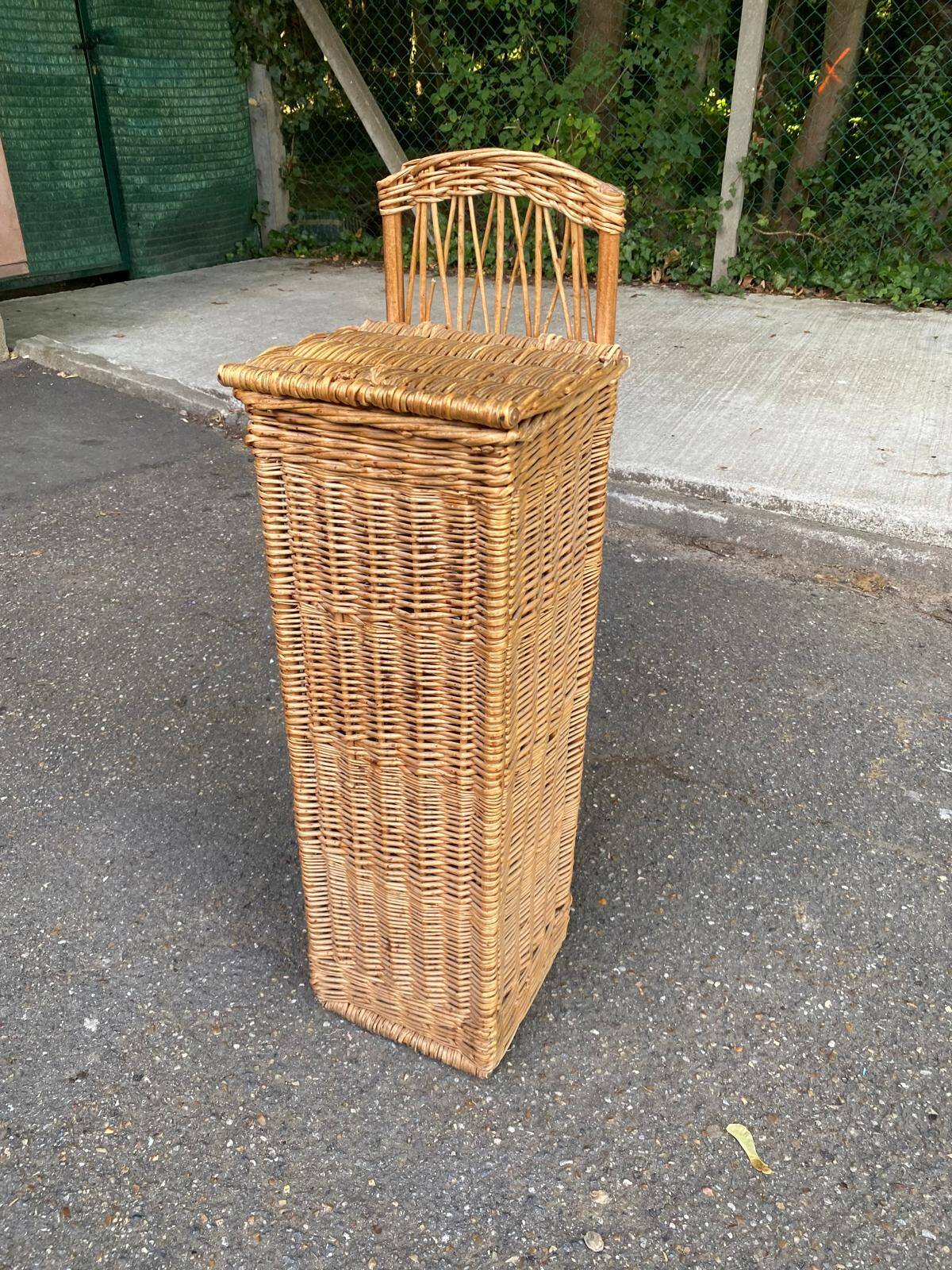 Rattan and wicker bread bin