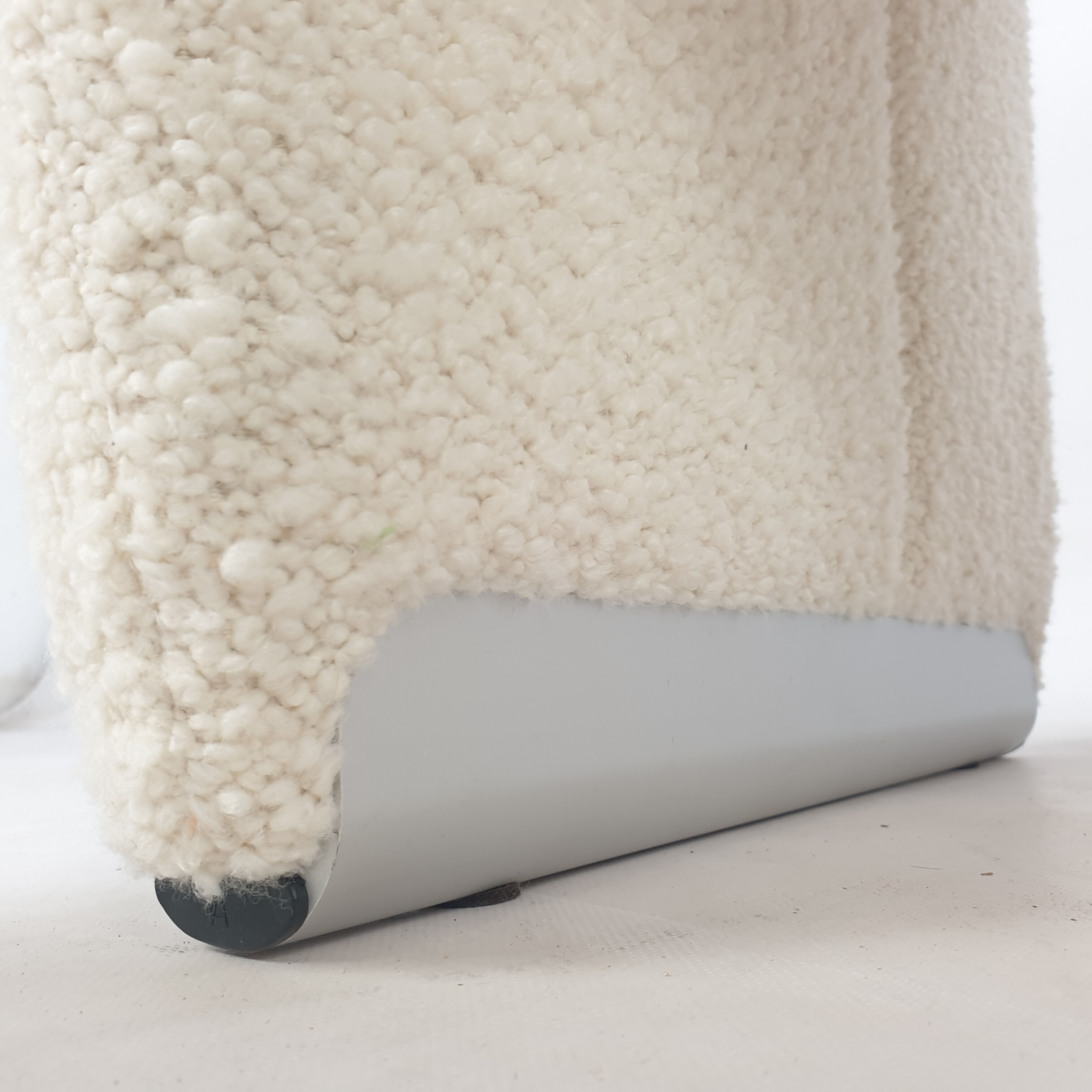 Set of 2 F598 Groovy amchairs by Pierre Paulin for Artifort, 1980s