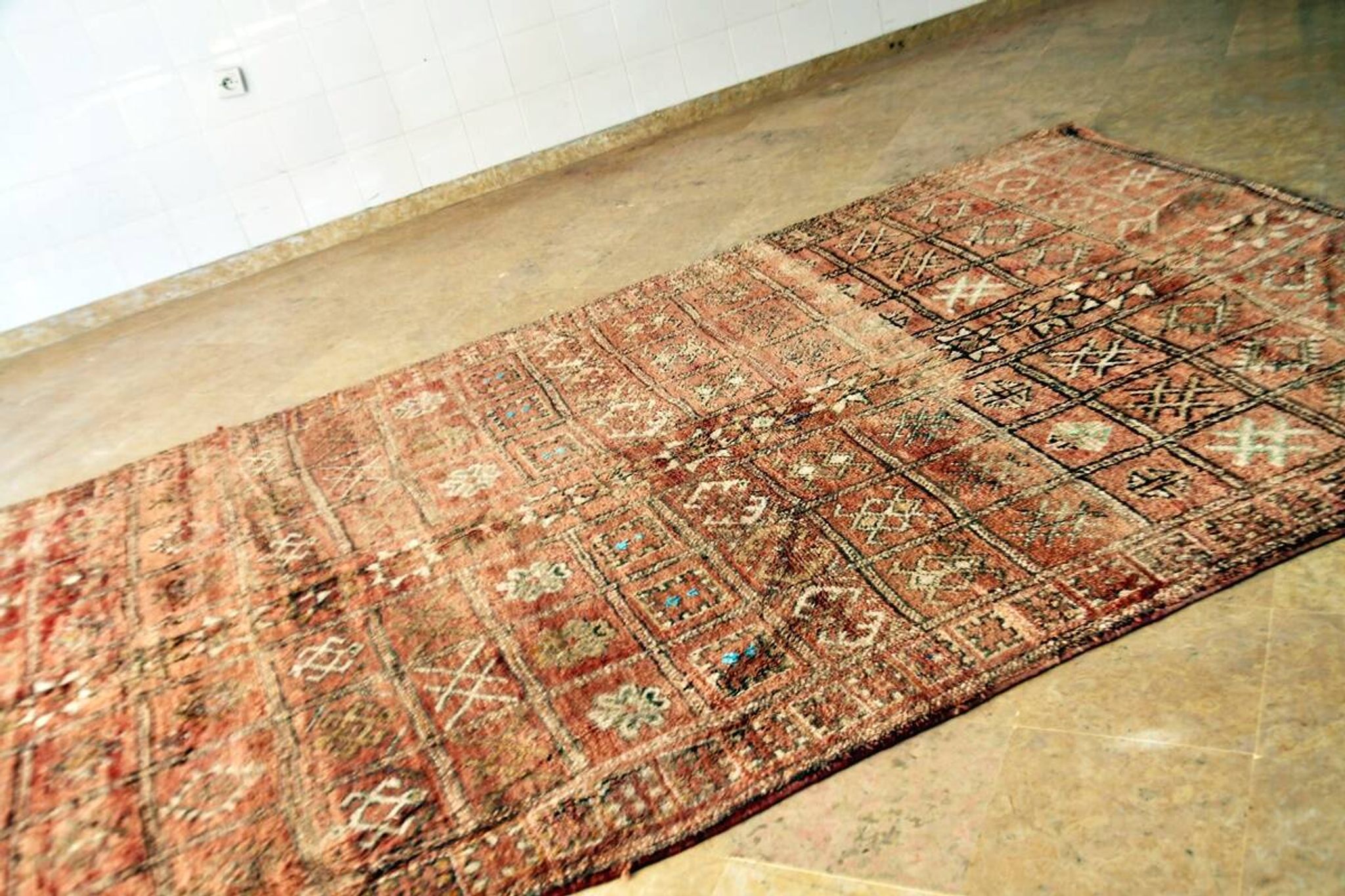 Vintage Zemmour Berber rug