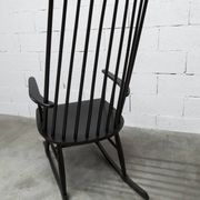 Scandinavian style rocking chair Tapiovaara 1960 in very good condition.