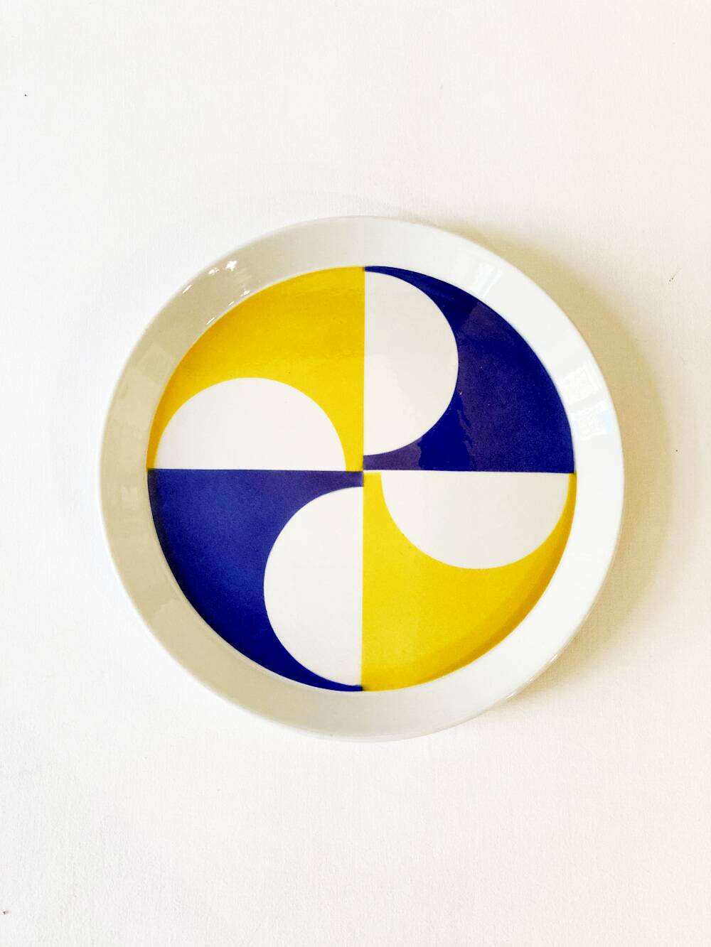 Gio Ponti plate for Franco Pozzi, 1967